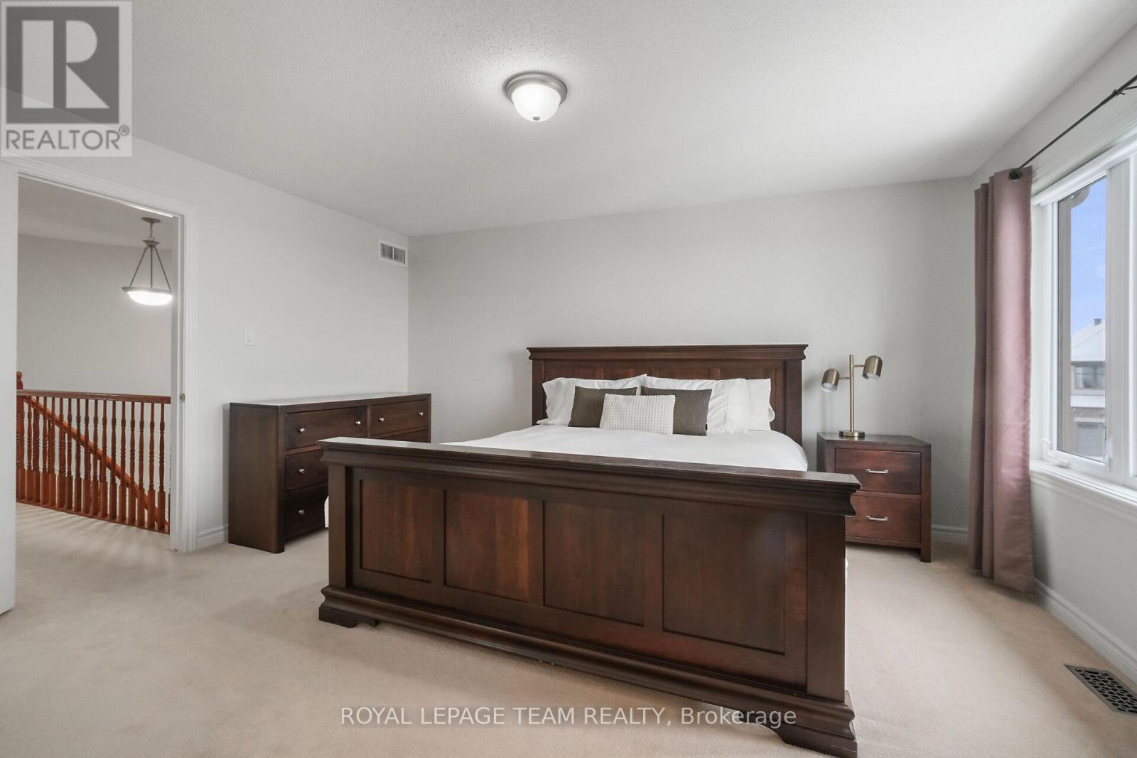 211 Butterfly Walk, Ottawa, Ontario  K1W 0G6 - Photo 25 - X12700424