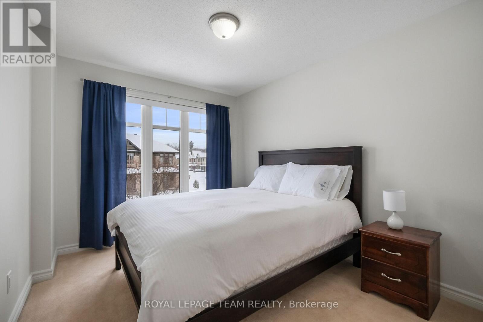 211 Butterfly Walk, Ottawa, Ontario  K1W 0G6 - Photo 29 - X12700424