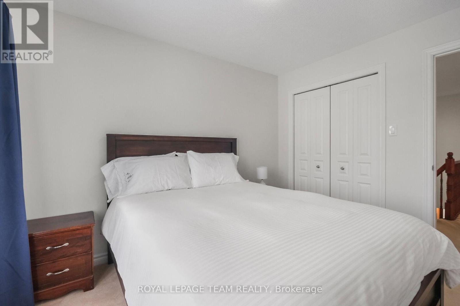 211 Butterfly Walk, Ottawa, Ontario  K1W 0G6 - Photo 30 - X12700424