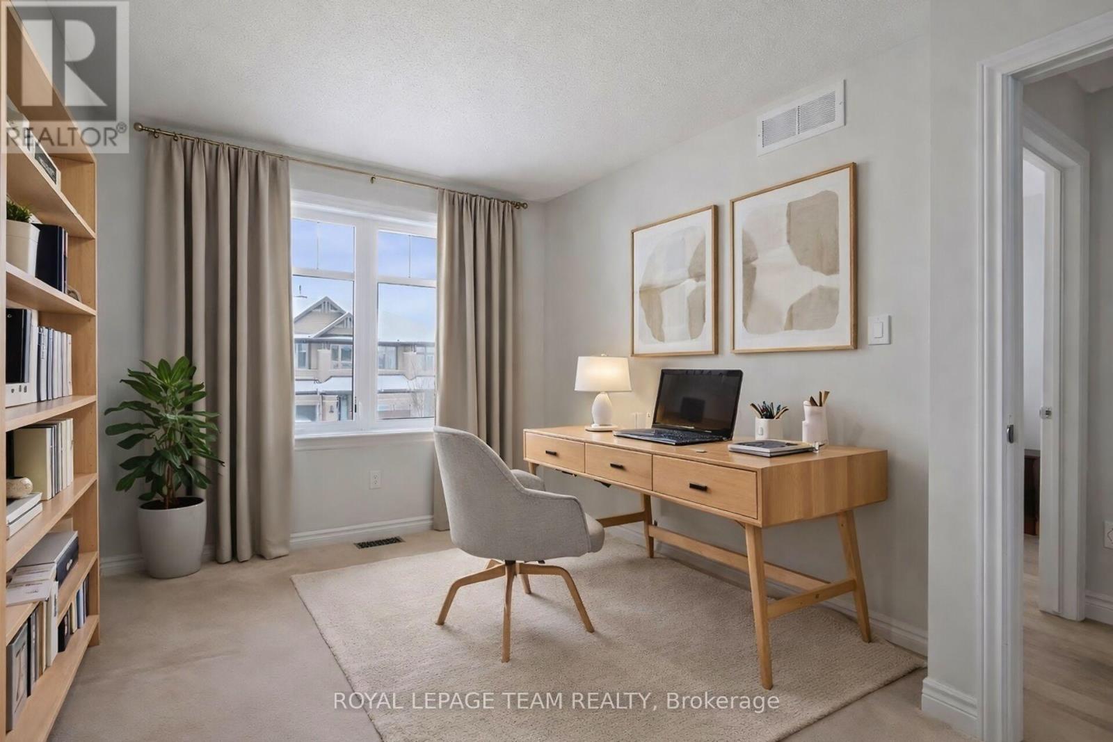 211 Butterfly Walk, Ottawa, Ontario  K1W 0G6 - Photo 32 - X12700424