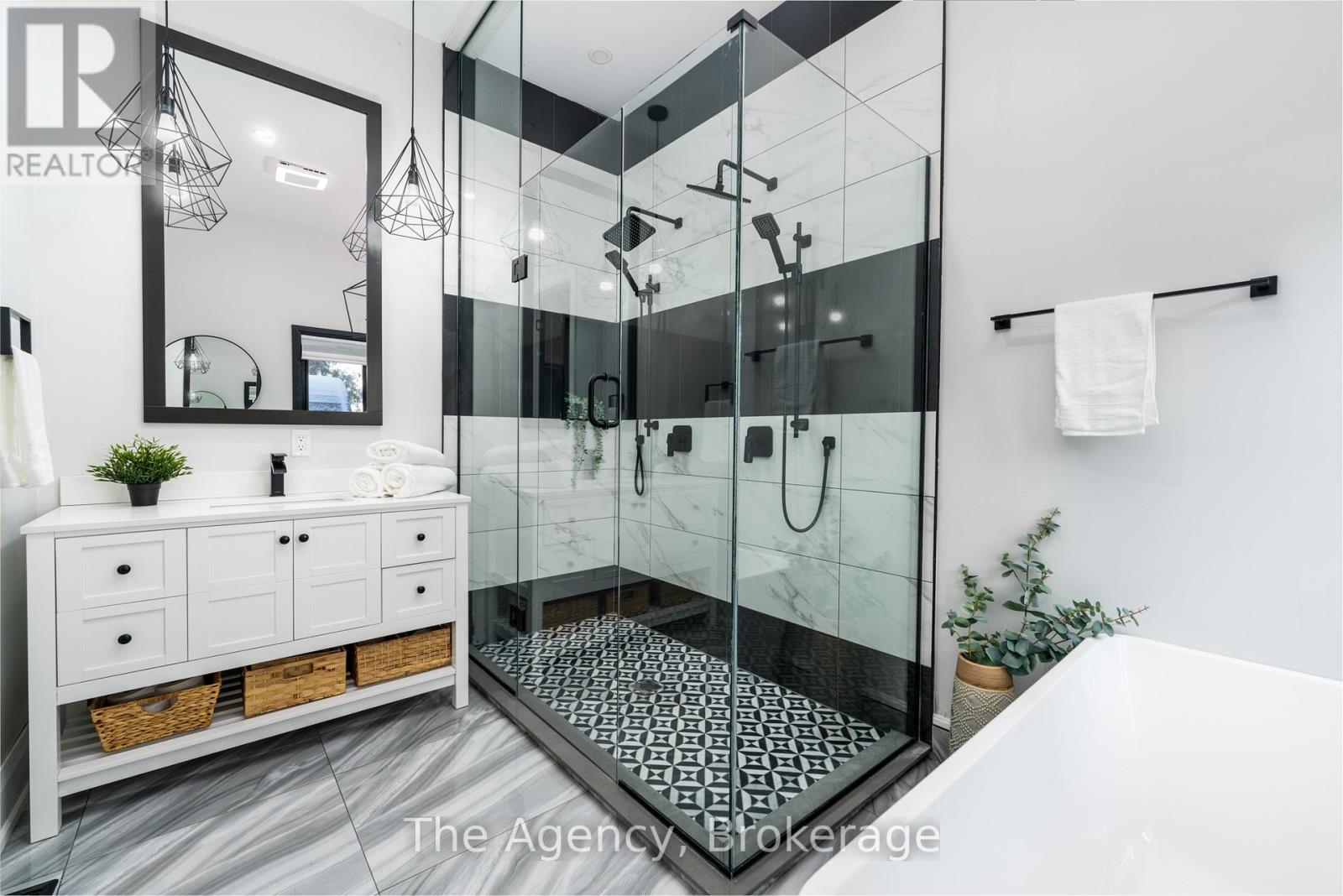 634060 Highway 10 Highway, Mono, Ontario  L9W 5P4 - Photo 22 - X12700274