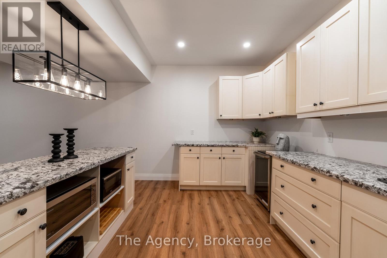 634060 Highway 10 Highway, Mono, Ontario  L9W 5P4 - Photo 31 - X12700274