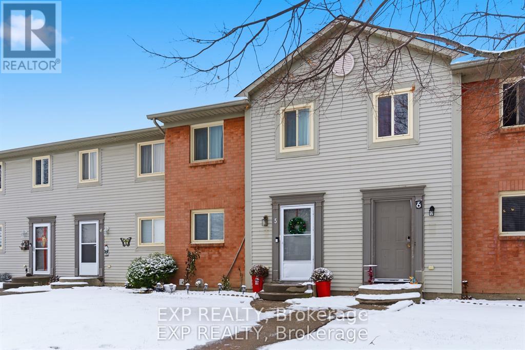 5 - 65 Dorchester Boulevard, St. Catharines, Ontario  L2M 7S9 - Photo 2 - X12700356