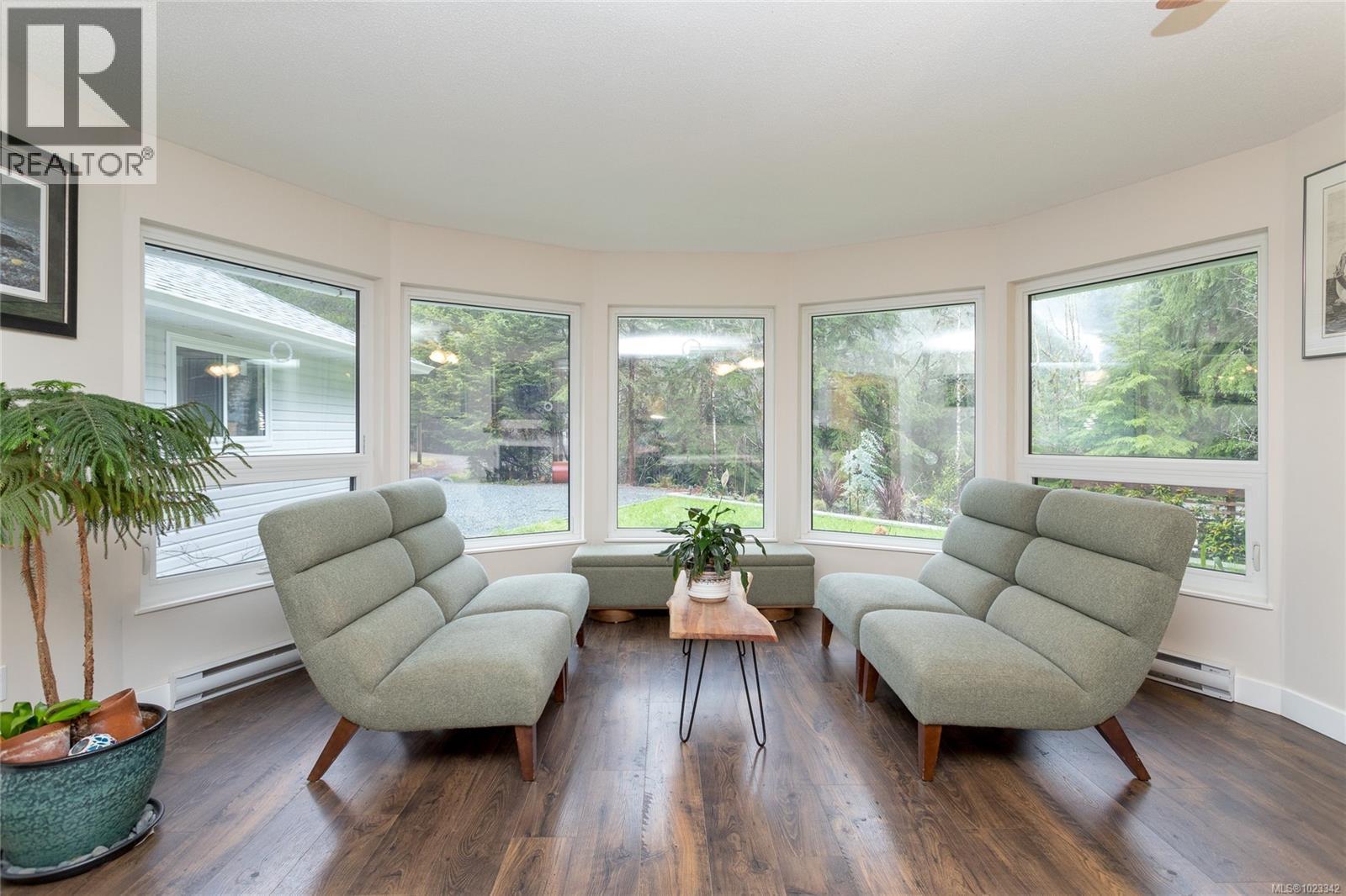 2880 Denewood Pl, Sooke, British Columbia  V9Z 1G6 - Photo 7 - 1023342