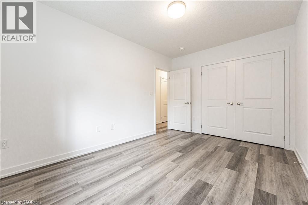 205 West Oak Trail Unit# 49, Kitchener, Ontario  N2R 0R9 - Photo 7 - 40798645