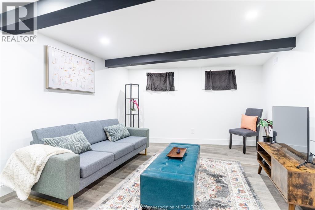 970 Isabelle, Windsor, Ontario  N8X 4E9 - Photo 15 - 26001221