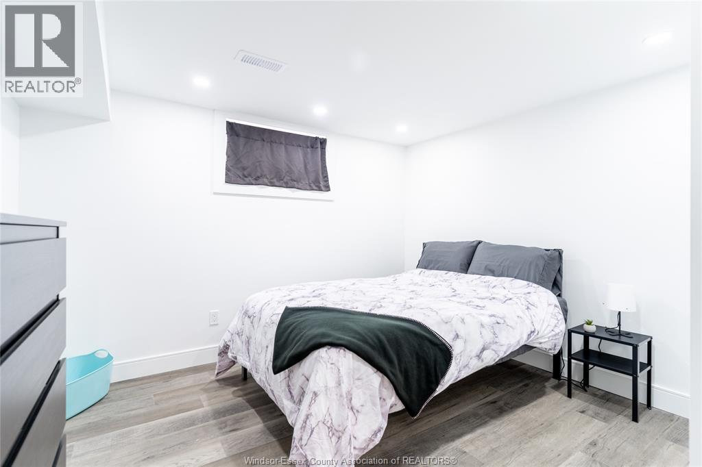 970 Isabelle, Windsor, Ontario  N8X 4E9 - Photo 21 - 26001221