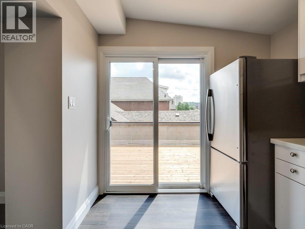 201 N Victoria Avenue N Unit# 2, Hamilton, Ontario  L8L 5E9 - Photo 8 - 40796126