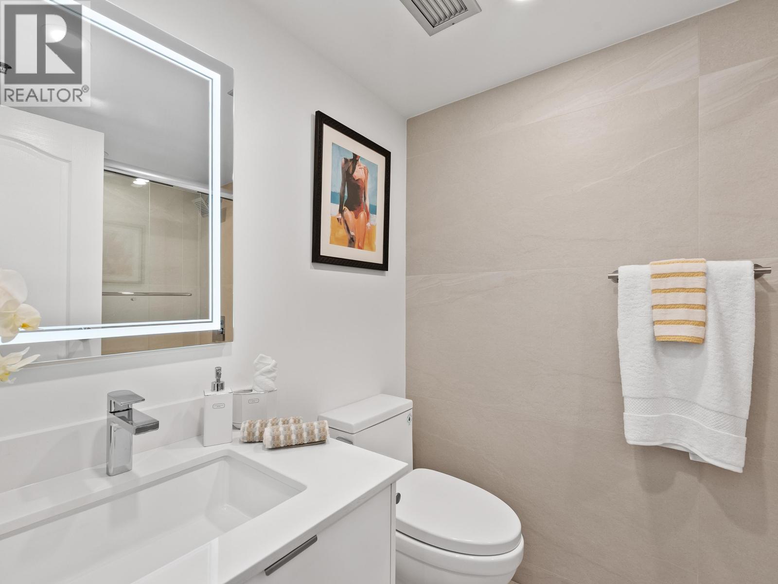 602 1177 Pacific Boulevard, Vancouver, British Columbia  V6Z 2R8 - Photo 17 - R3060065