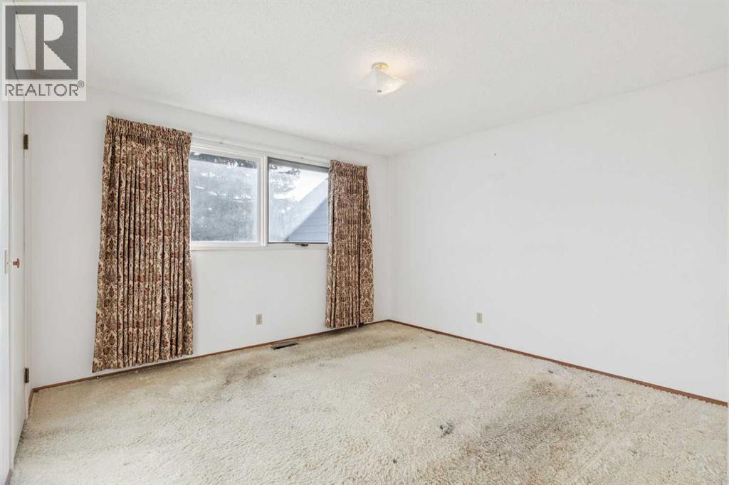 272 Thames Close Nw, Calgary, Alberta  T2K 5N4 - Photo 21 - A2277610