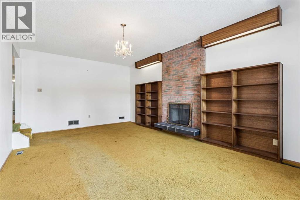 272 Thames Close Nw, Calgary, Alberta  T2K 5N4 - Photo 7 - A2277610