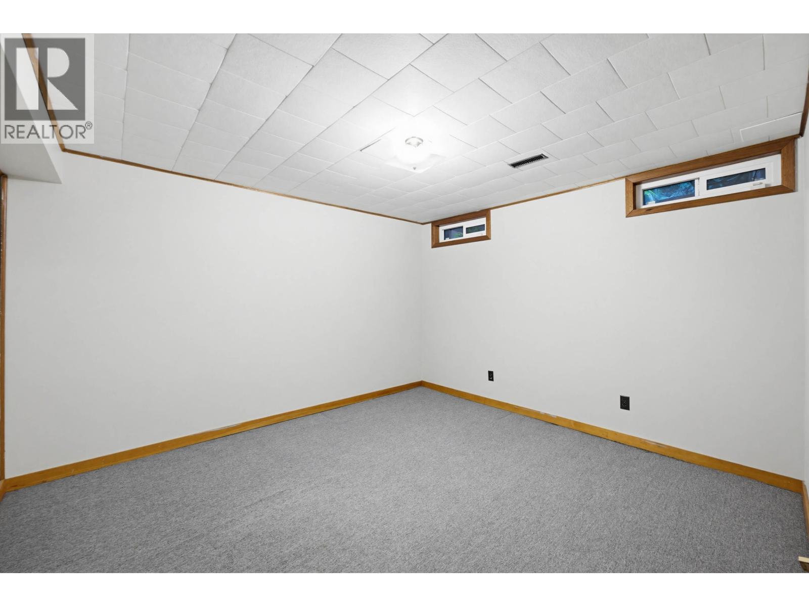 4686 Fernglen Place, Burnaby, British Columbia  V5G 3W1 - Photo 29 - R3079181