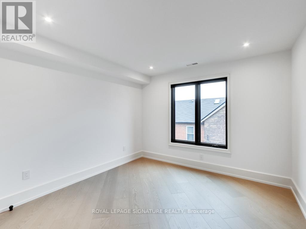 Upper - 357 Dovercourt Road, Toronto, Ontario  M6J 3E5 - Photo 24 - C12700252