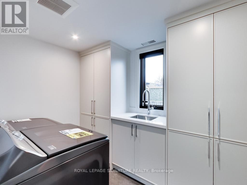 Upper - 357 Dovercourt Road, Toronto, Ontario  M6J 3E5 - Photo 28 - C12700252