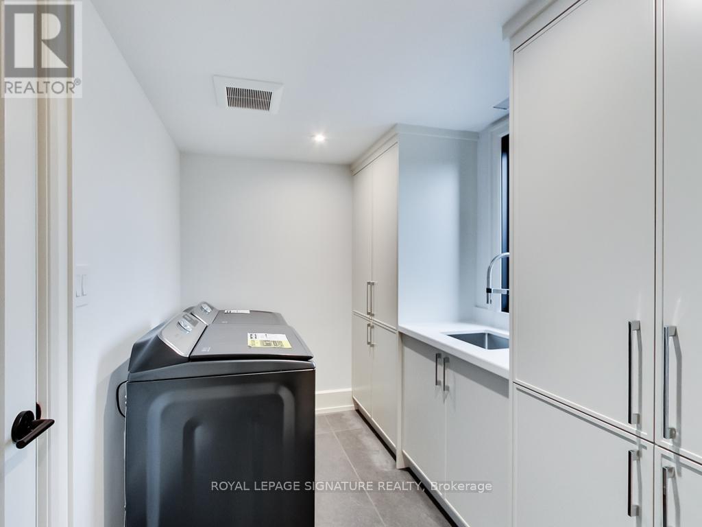 Upper - 357 Dovercourt Road, Toronto, Ontario  M6J 3E5 - Photo 29 - C12700252