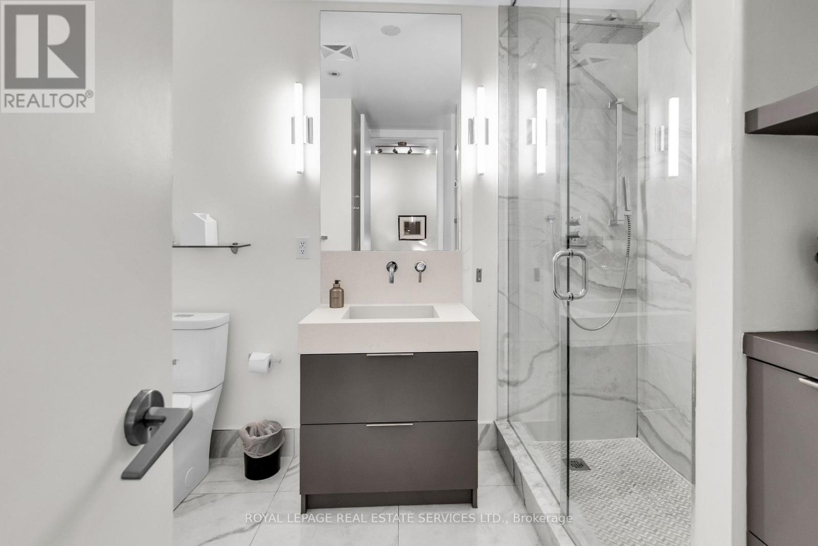 409 - 10 Morrison Street, Toronto, Ontario  M5V 2T8 - Photo 25 - C12700280