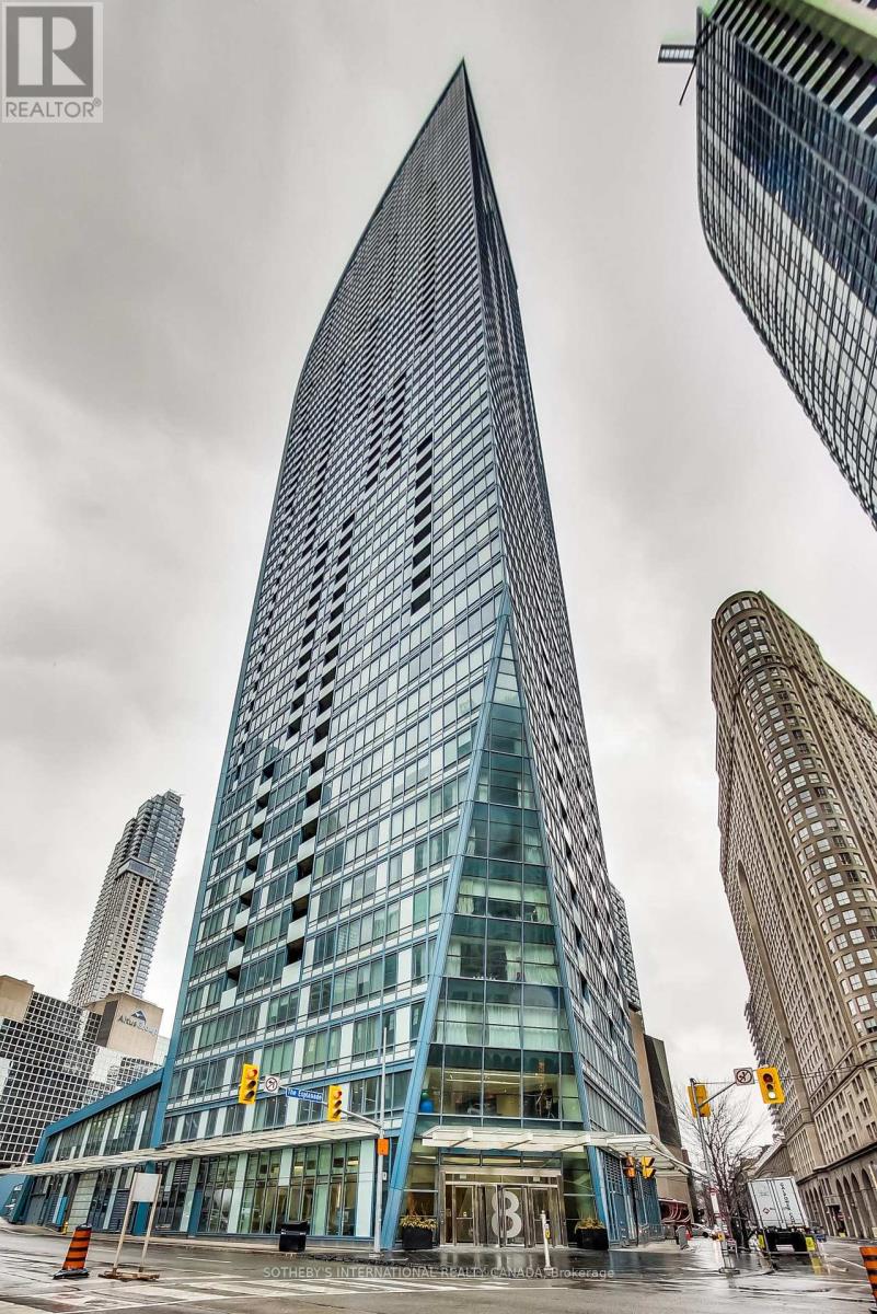 5504 - 8 The Esplanade, Toronto, Ontario  M5E 0A6 - Photo 3 - C12700282