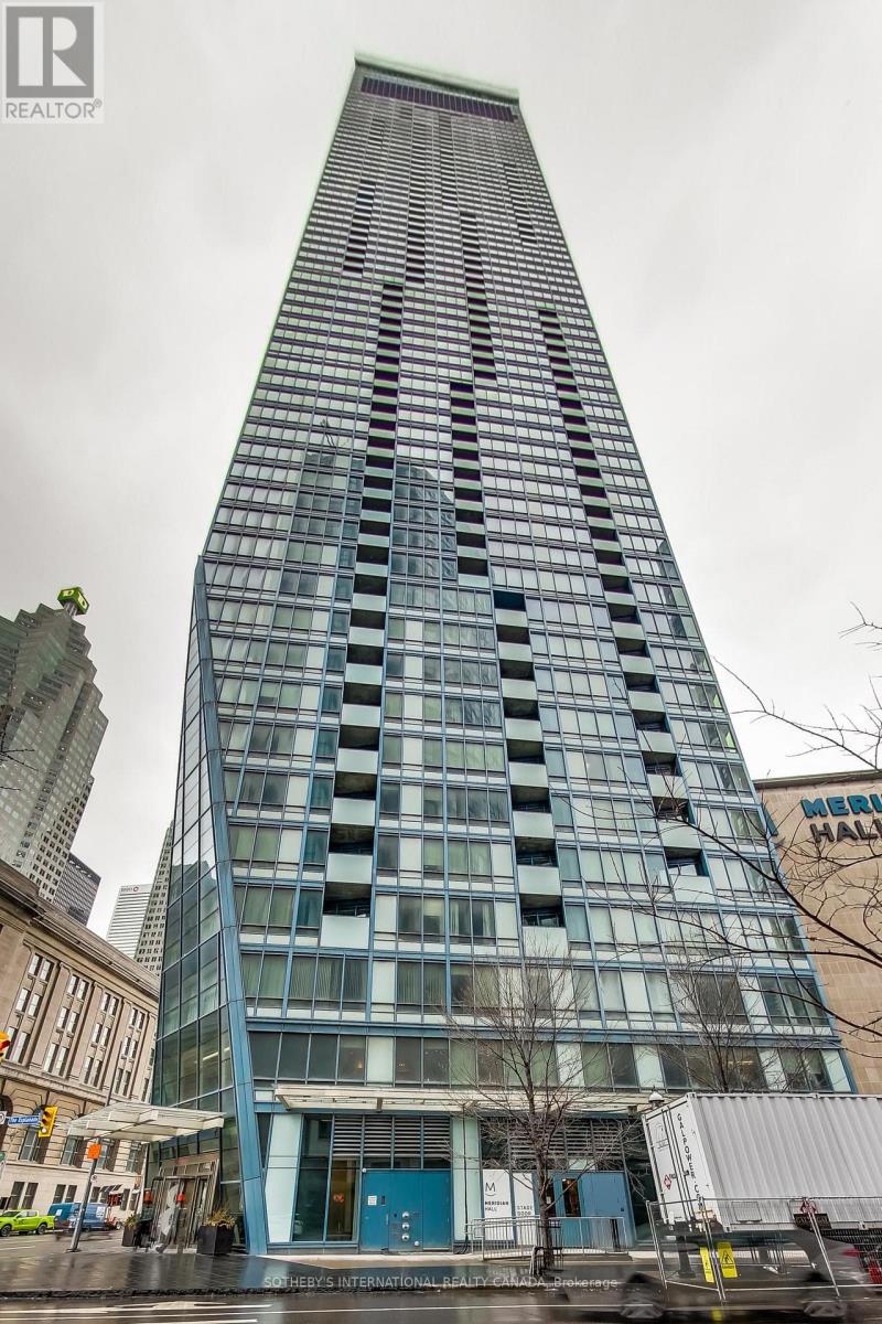 5504 - 8 The Esplanade, Toronto, Ontario  M5E 0A6 - Photo 4 - C12700282