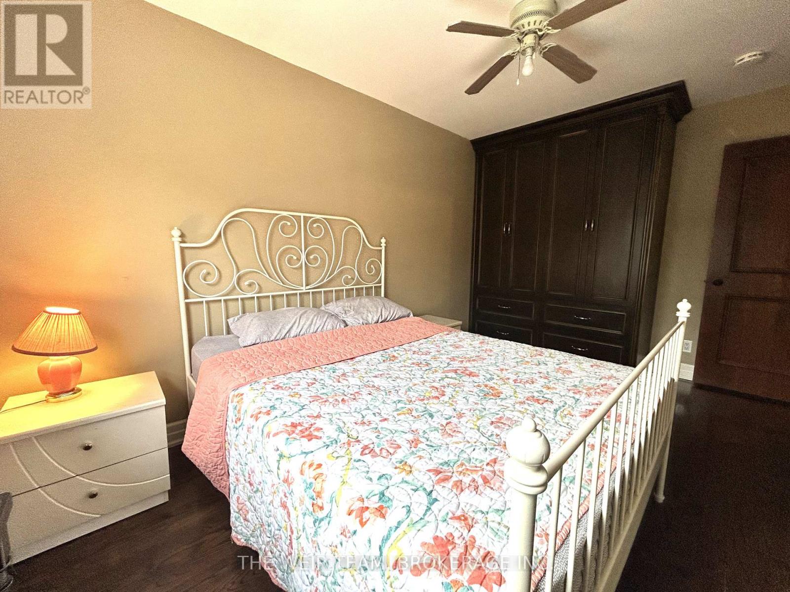 Main & 2nd Floor - 92 Highfield Road, Toronto, Ontario  M4L 2V1 - Photo 14 - E12700304