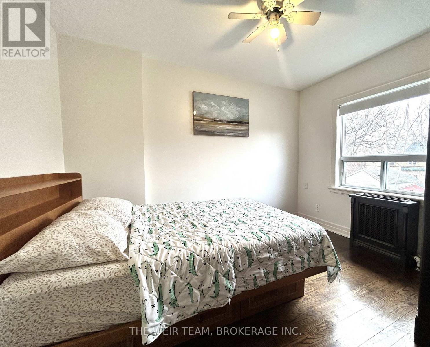 Main & 2nd Floor - 92 Highfield Road, Toronto, Ontario  M4L 2V1 - Photo 15 - E12700304