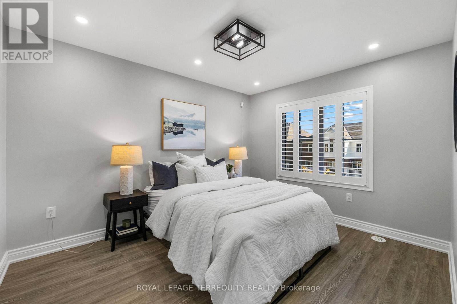 1058 Clipper Lane, Pickering, Ontario  L1X 0E9 - Photo 24 - E12700352