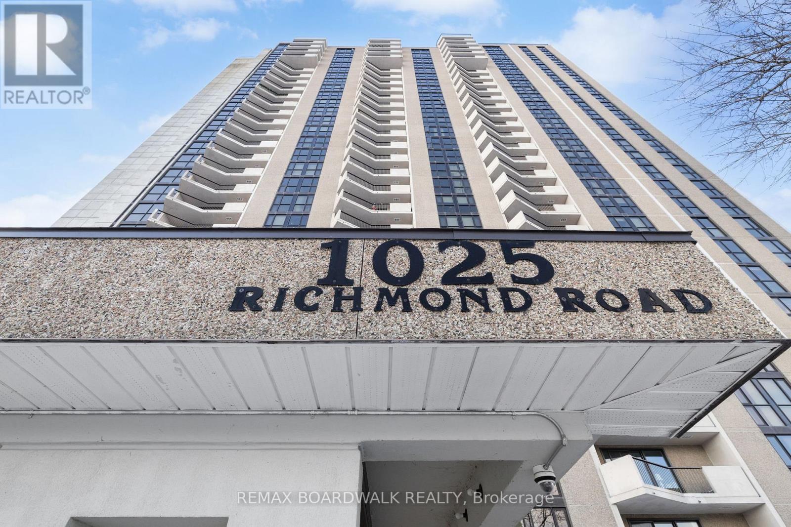 2305 - 1025 Richmond Road, Ottawa, Ontario  K2B 8G8 - Photo 2 - X12599372