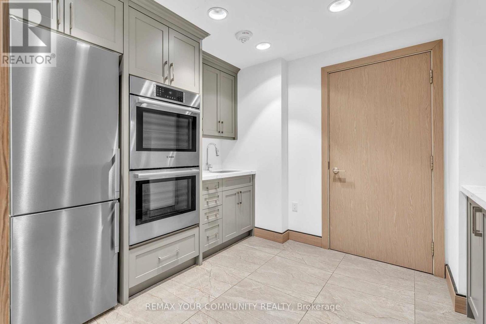 112 - 4800 Highway 7 Road, Vaughan, Ontario  L4L 1H8 - Photo 32 - N12700418