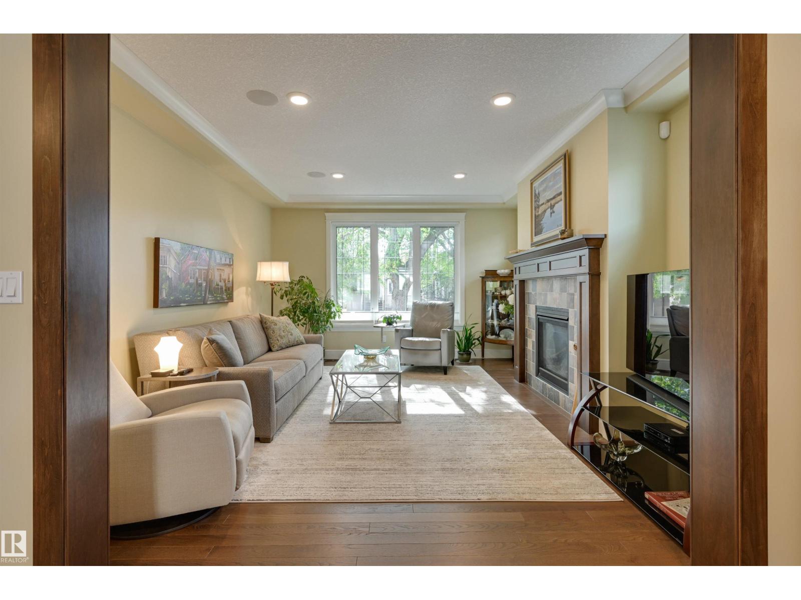 10810 74 Av Nw, Edmonton, Alberta  T6E 1G9 - Photo 8 - E4470110