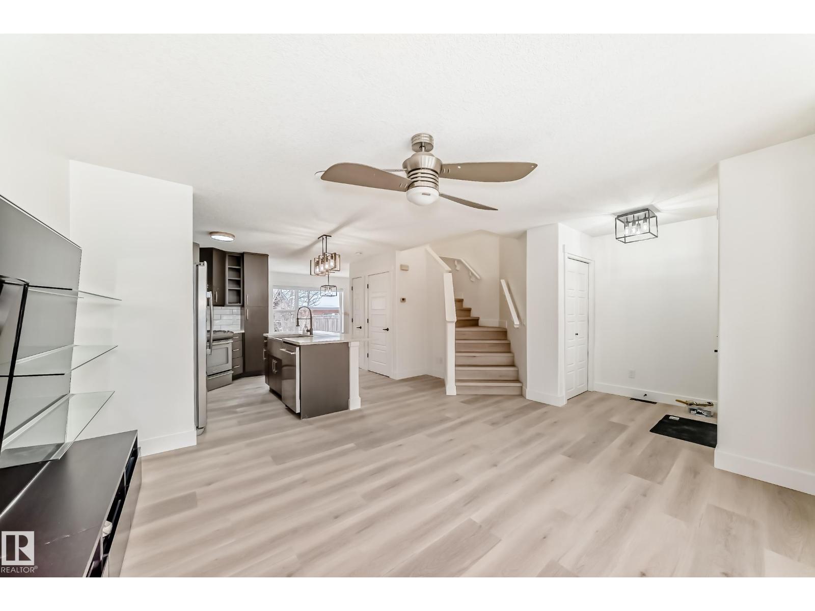 2123 32 St Nw, Edmonton, Alberta  T6T 0K4 - Photo 13 - E4470170