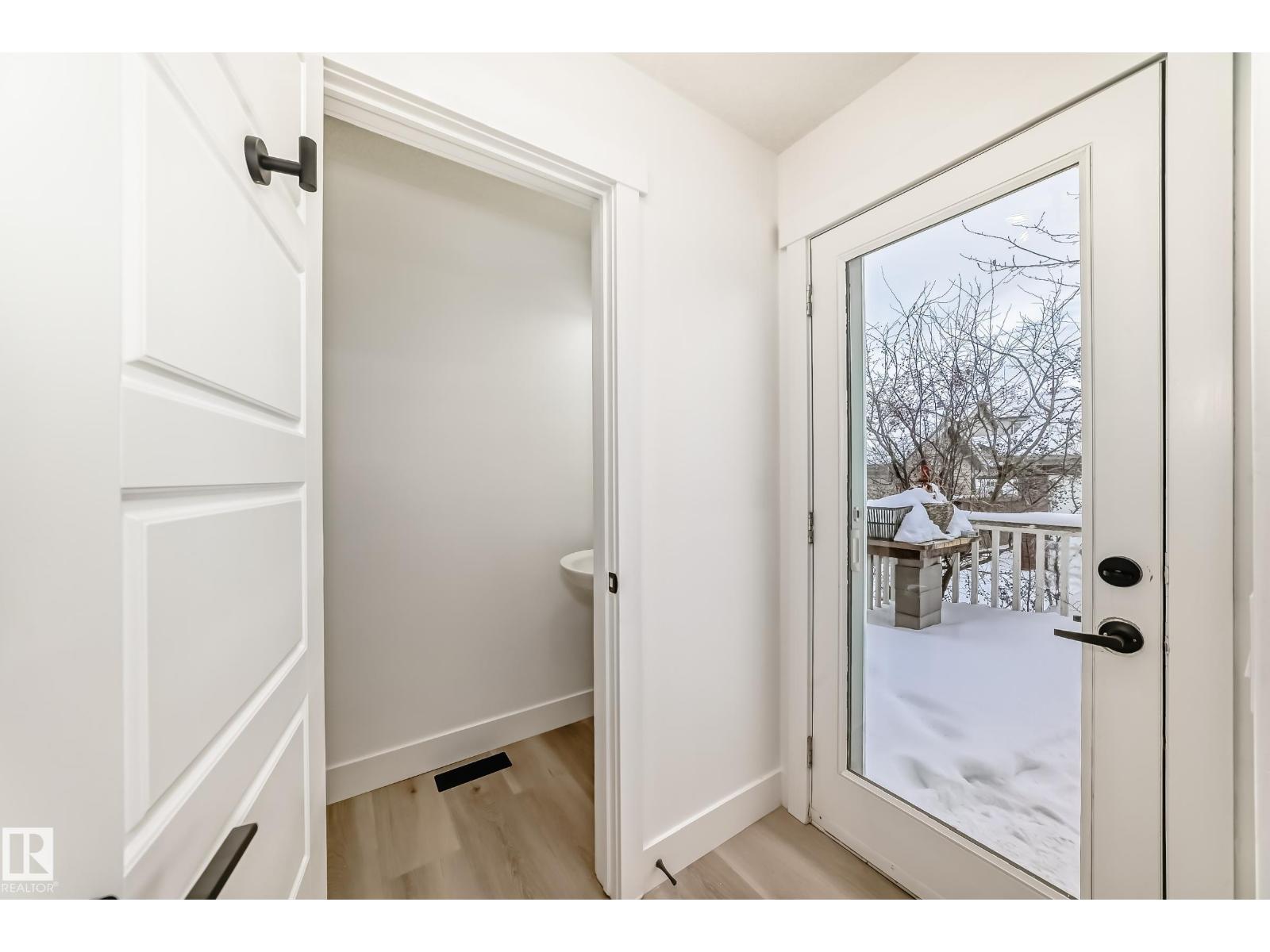 2123 32 St Nw, Edmonton, Alberta  T6T 0K4 - Photo 18 - E4470170