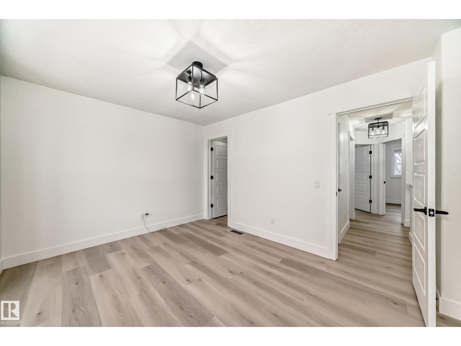 2123 32 St Nw, Edmonton, Alberta  T6T 0K4 - Photo 27 - E4470170