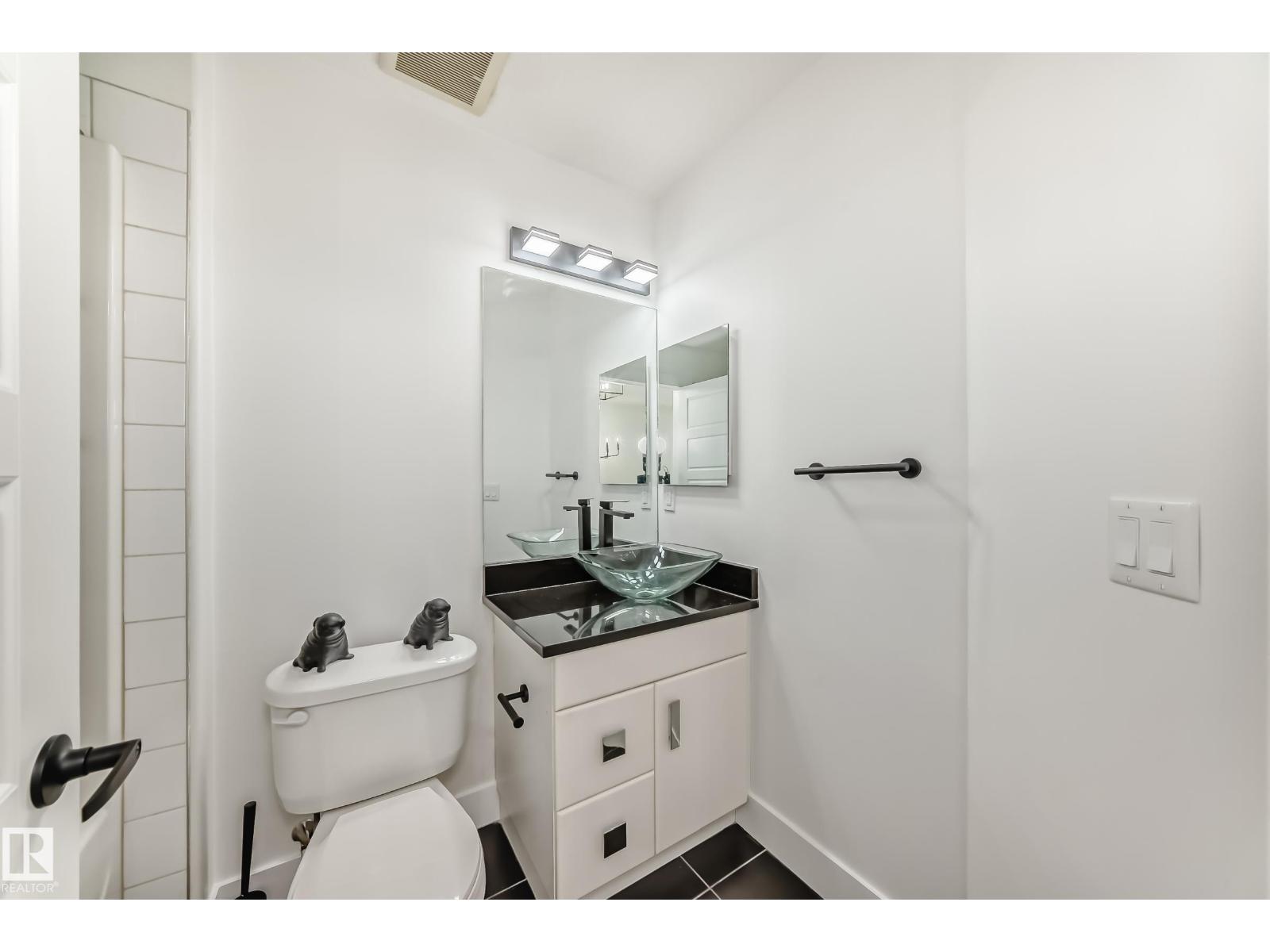 2123 32 St Nw, Edmonton, Alberta  T6T 0K4 - Photo 36 - E4470170