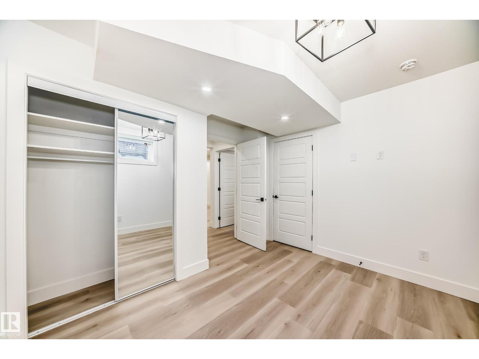 2123 32 St Nw, Edmonton, Alberta  T6T 0K4 - Photo 44 - E4470170