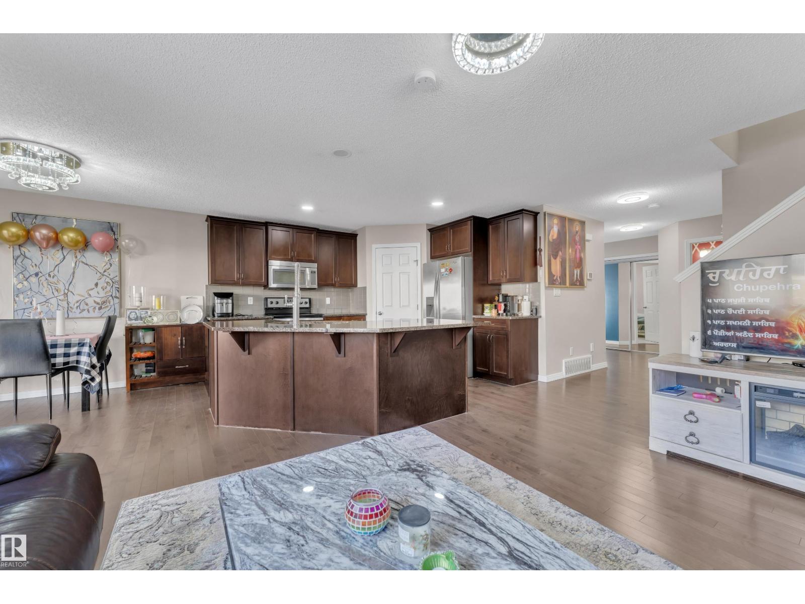 5516 5 Av Sw, Edmonton, Alberta  T6X 1R9 - Photo 13 - E4470174