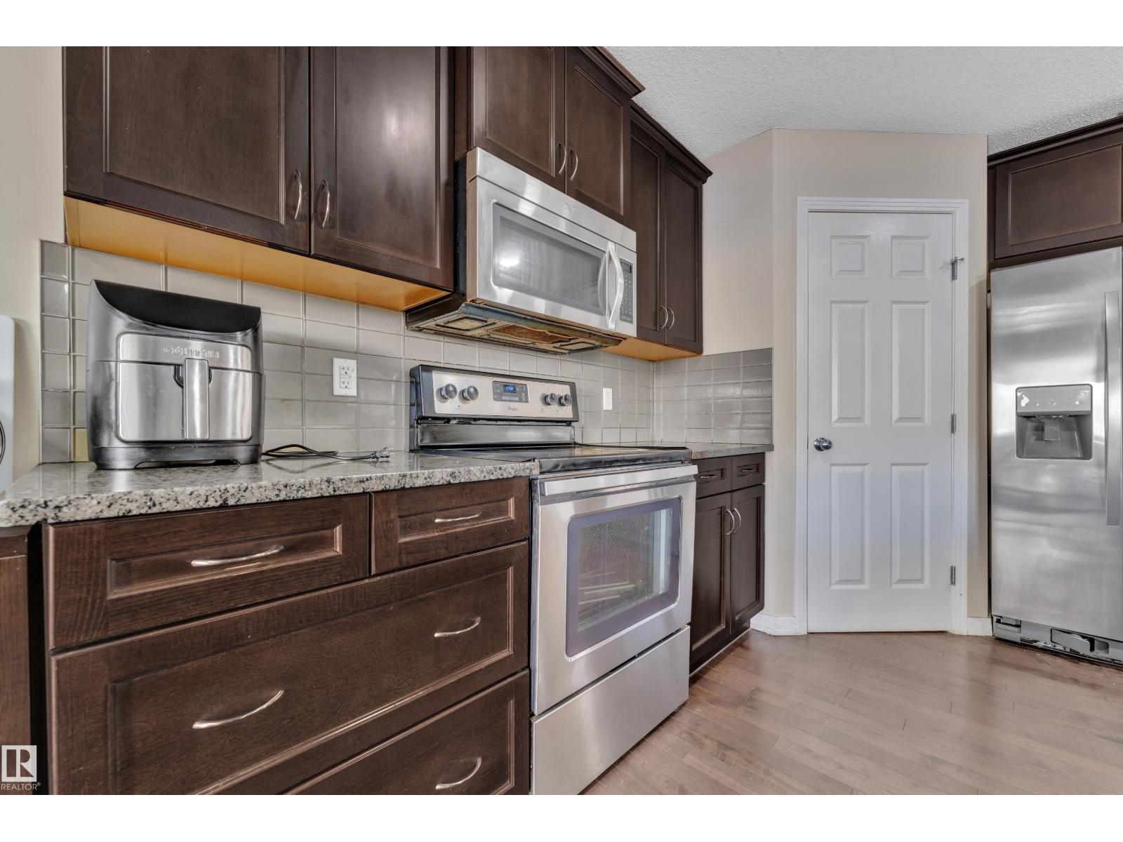 5516 5 Av Sw, Edmonton, Alberta  T6X 1R9 - Photo 16 - E4470174