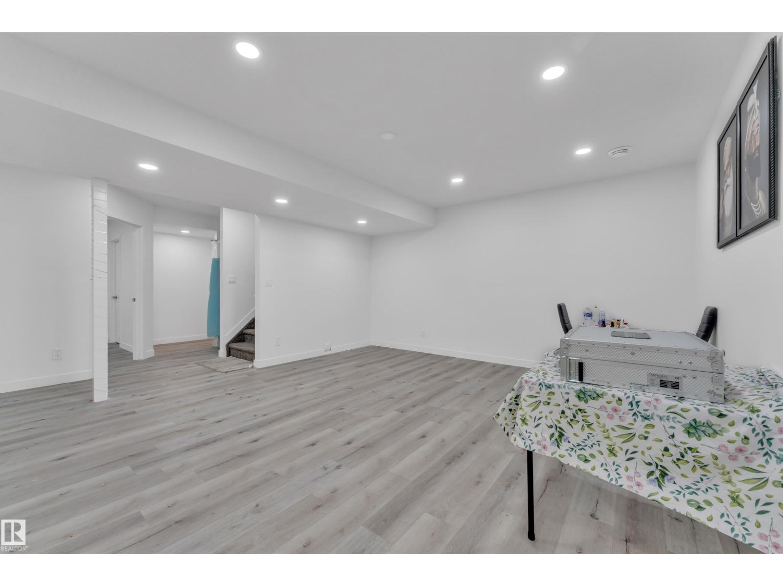 5516 5 Av Sw, Edmonton, Alberta  T6X 1R9 - Photo 32 - E4470174