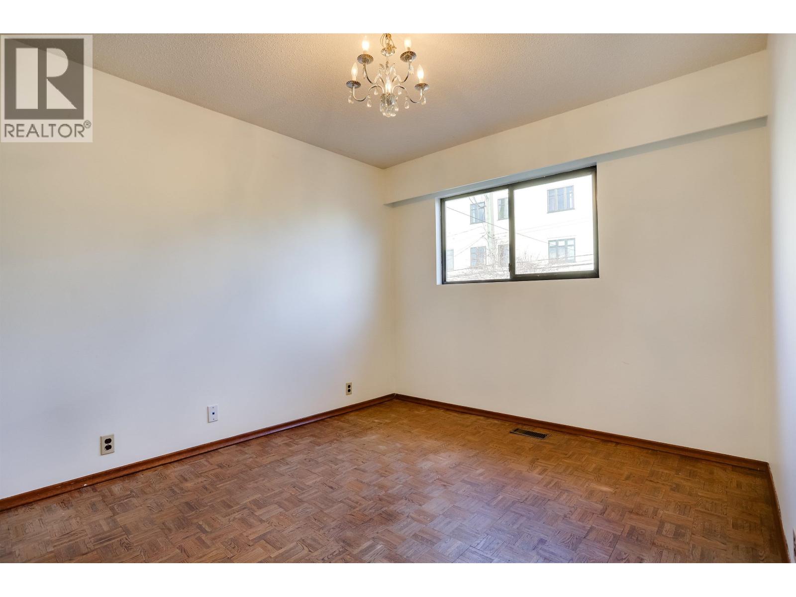 2579 E Pender Street, Vancouver, British Columbia  V5K 2B4 - Photo 11 - R3079855