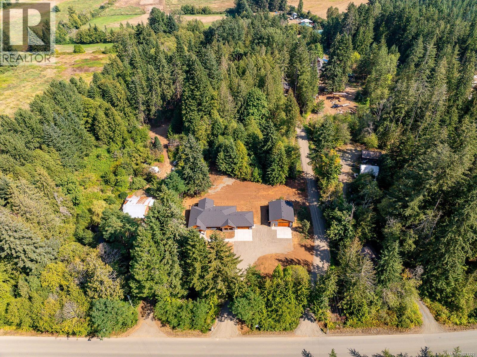 3368 Small Rd, Courtenay, British Columbia  V9N 3Z6 - Photo 2 - 1023322