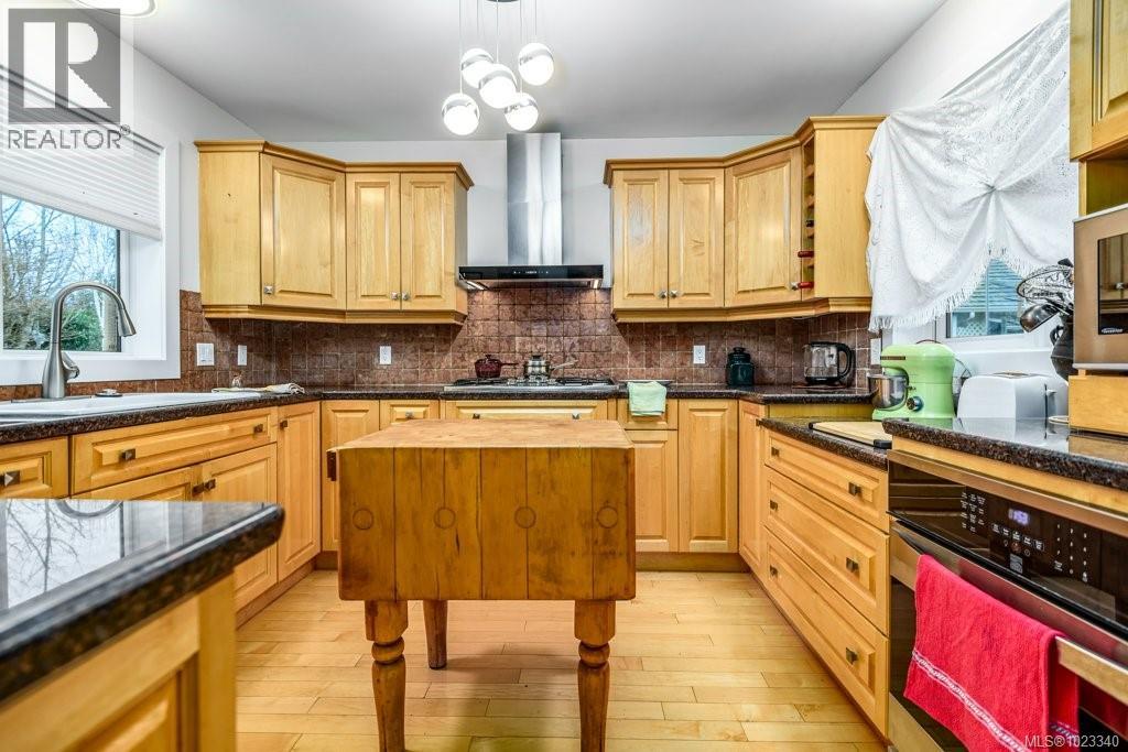 971 Crown Isle Dr, Courtenay, British Columbia  V9N 8R6 - Photo 11 - 1023340