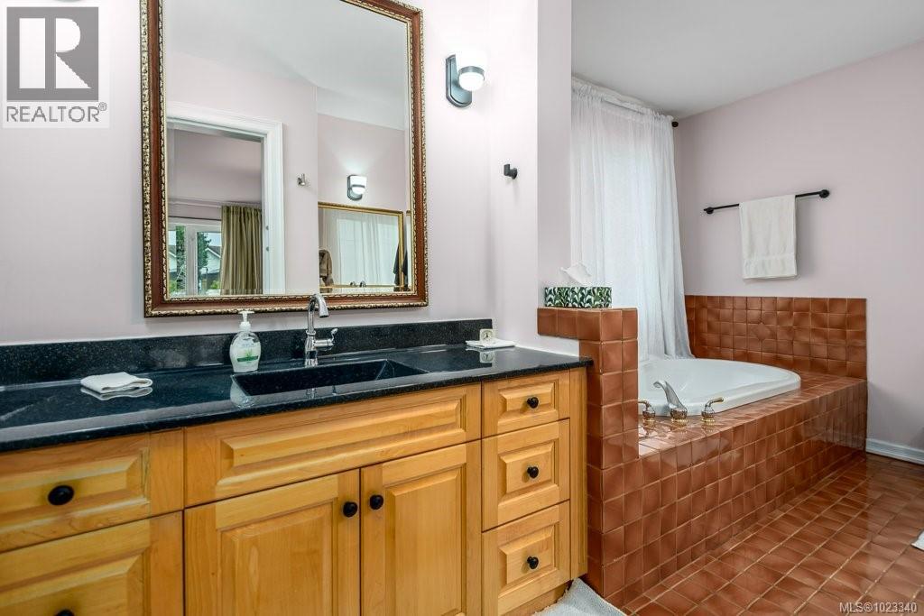 971 Crown Isle Dr, Courtenay, British Columbia  V9N 8R6 - Photo 18 - 1023340