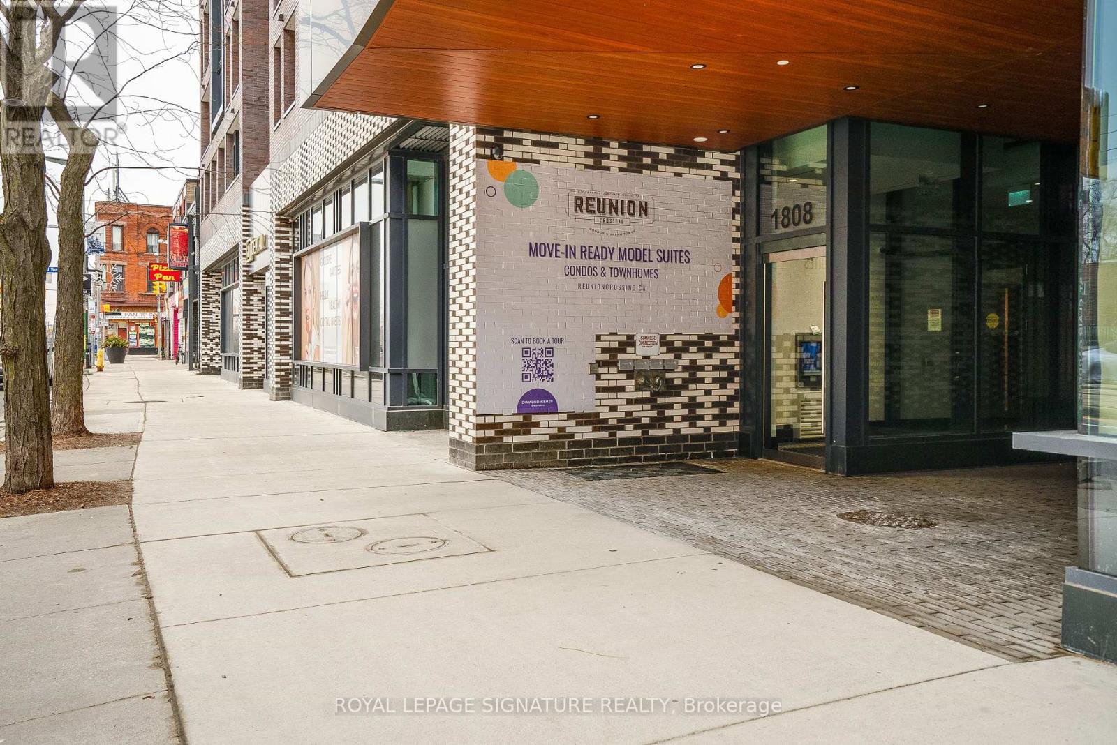 416 - 1808 St Clair Avenue W, Toronto, Ontario  M6N 0C1 - Photo 25 - W12665980