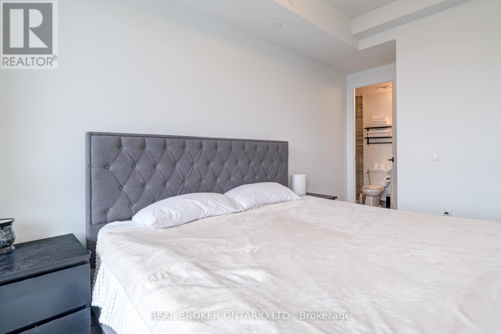 614 - 50 George Butchart Drive, Toronto, Ontario  M3K 0C9 - Photo 11 - W12657212