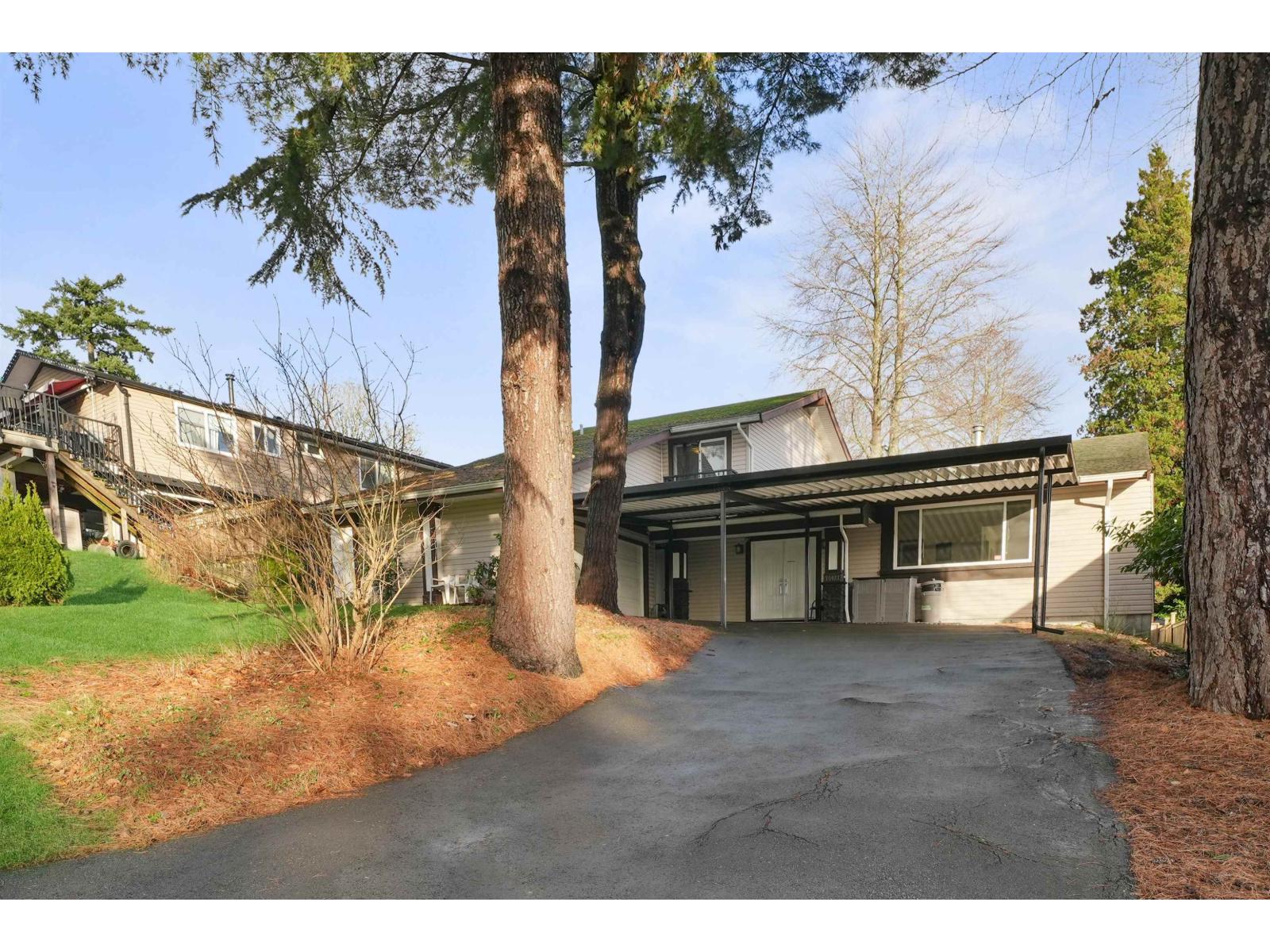 10421 Santa Monica Drive, Delta, British Columbia  V4C 1P8 - Photo 2 - R3079939