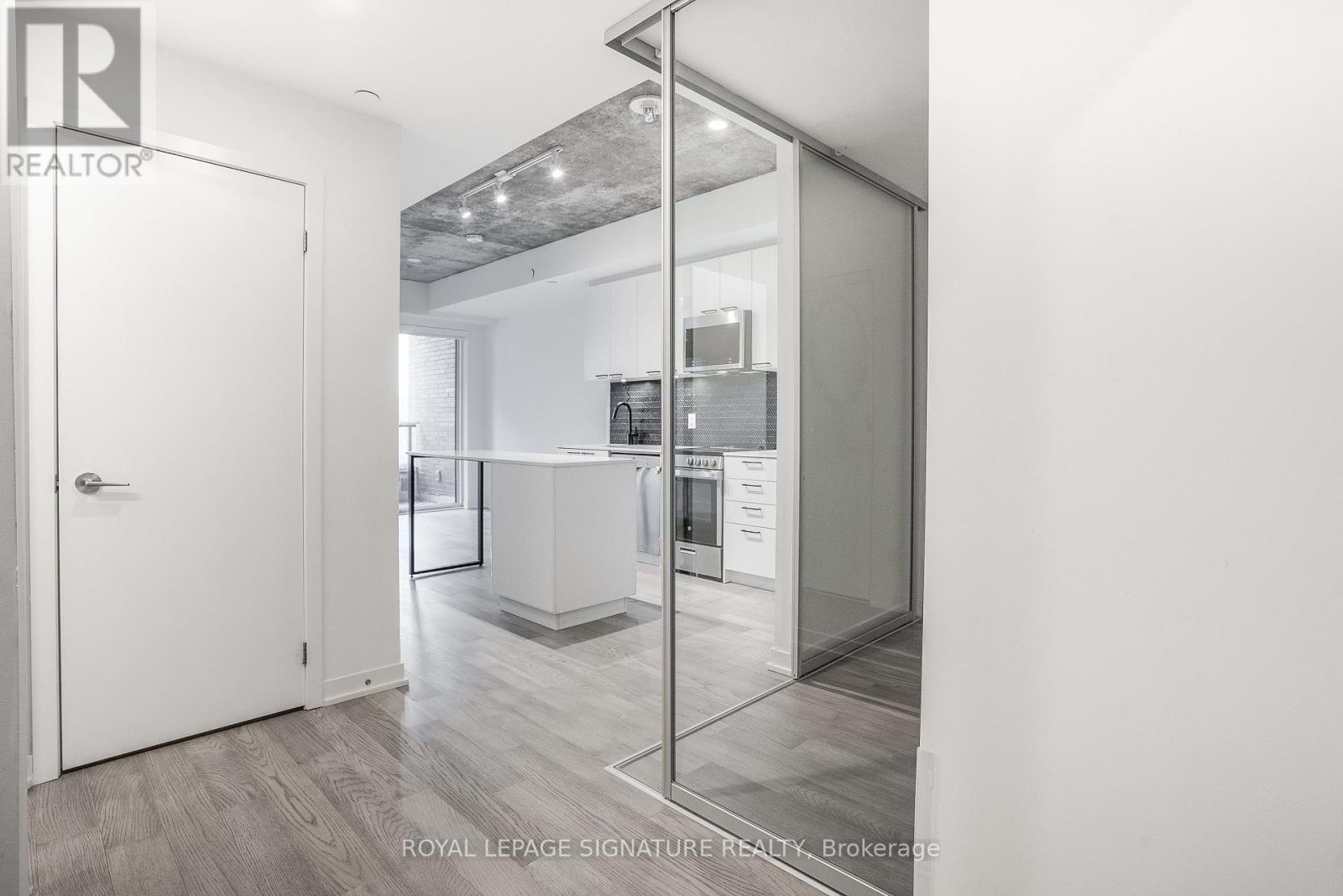 416 - 1808 St Clair Avenue W, Toronto, Ontario  M6N 0C1 - Photo 19 - W12665980