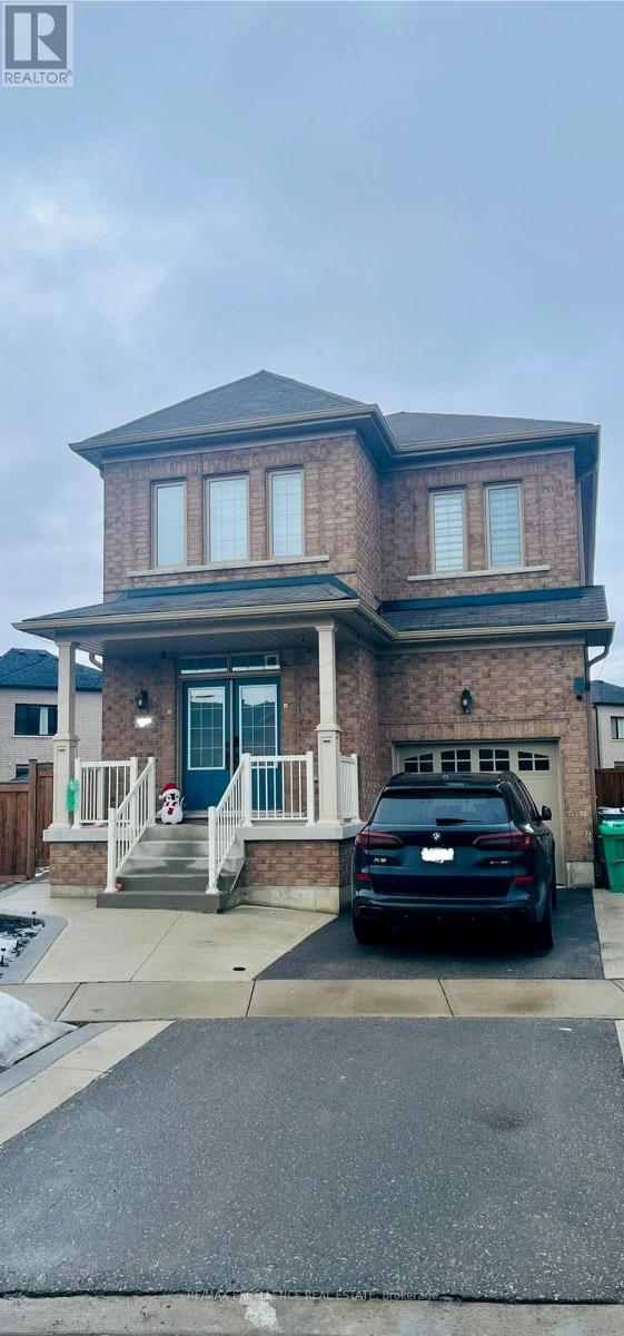 27 BACHELOR STREET, Brampton, Ontario