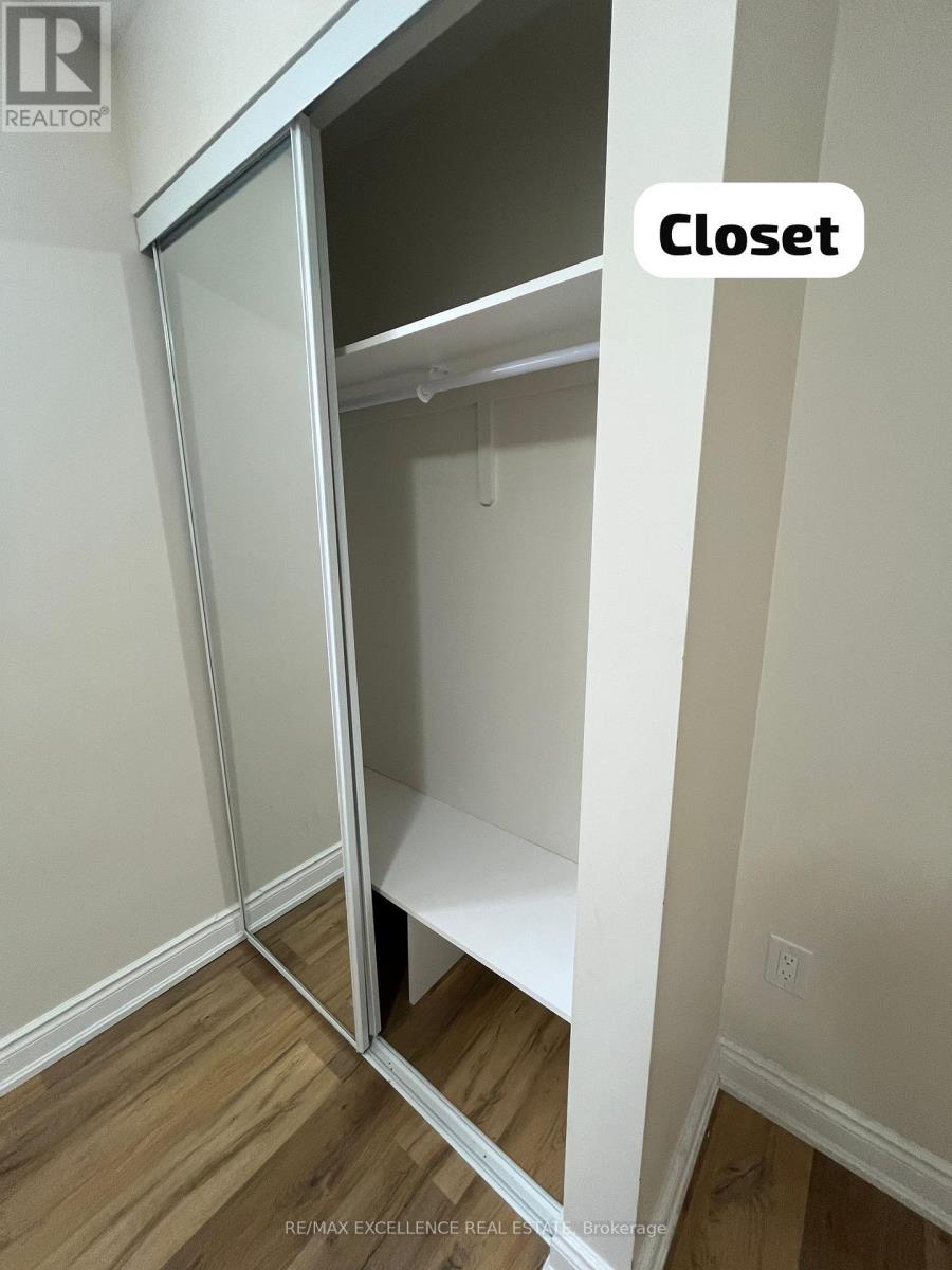 27 Bachelor Street, Brampton, Ontario  L7A 5B1 - Photo 13 - W12700290