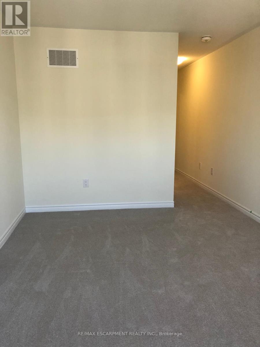 888 Cactus Point, Milton, Ontario  L9E 1R8 - Photo 10 - W12700306