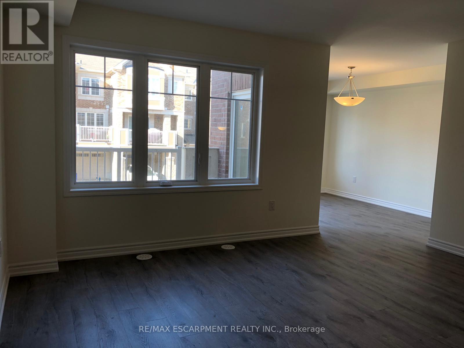 888 Cactus Point, Milton, Ontario  L9E 1R8 - Photo 14 - W12700306