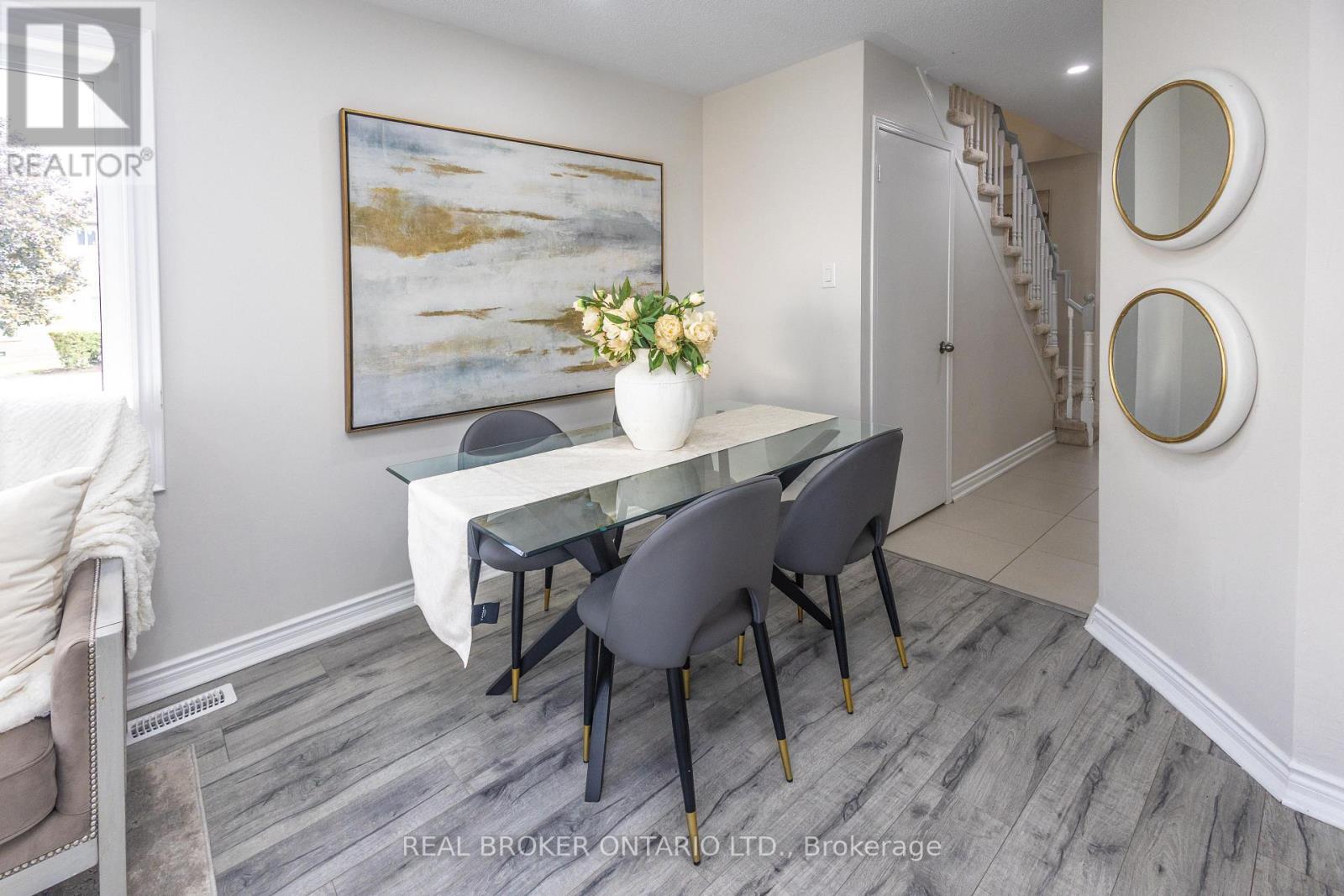 36 - 5255 Guildwood Way, Mississauga, Ontario  L5R 4A7 - Photo 13 - W12700368