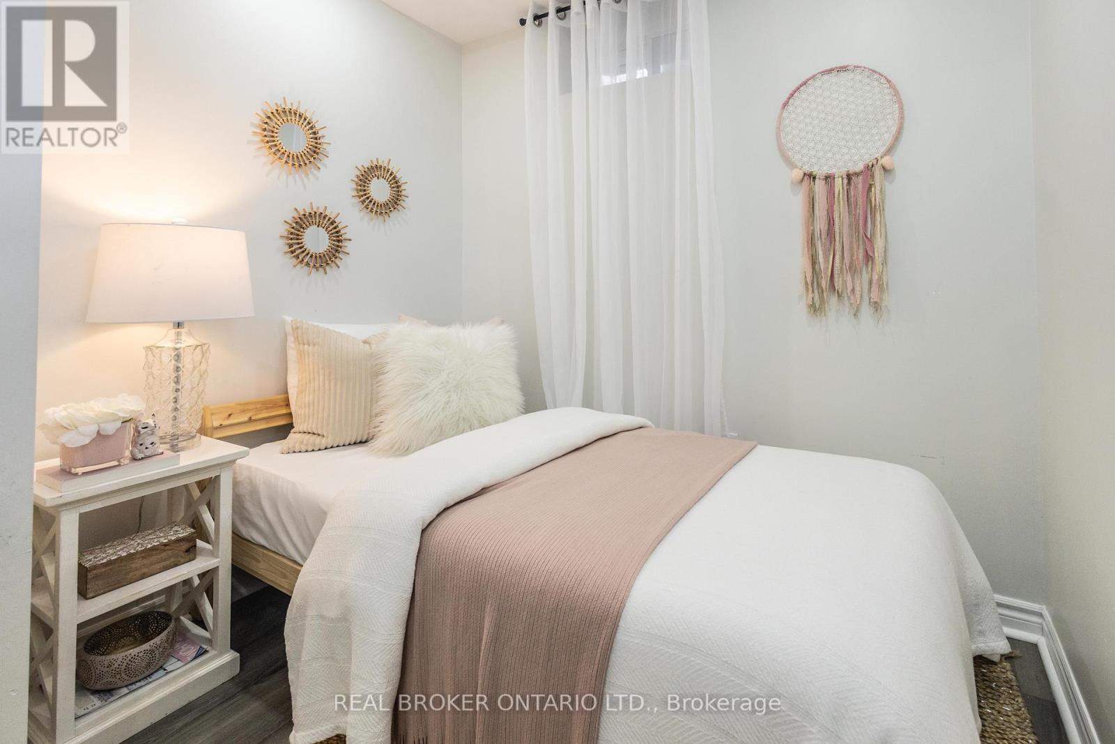 36 - 5255 Guildwood Way, Mississauga, Ontario  L5R 4A7 - Photo 30 - W12700368